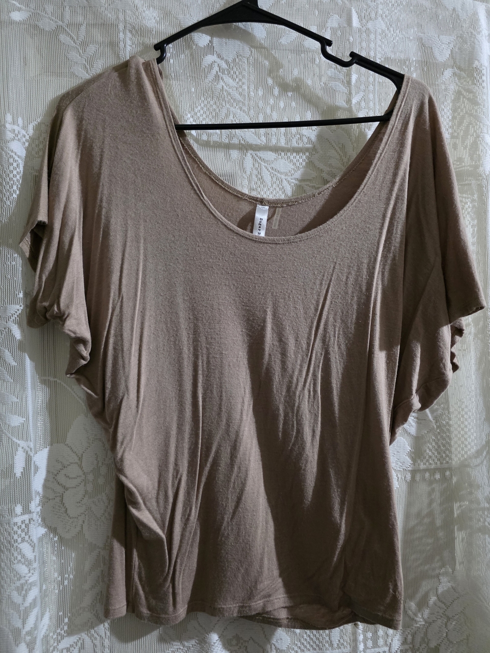 Relaxed Scoop Neck Short Sleeve Top - Taupe